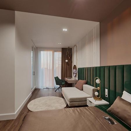 לבוב Kostjukowski Apartments Avalon מראה חיצוני תמונה