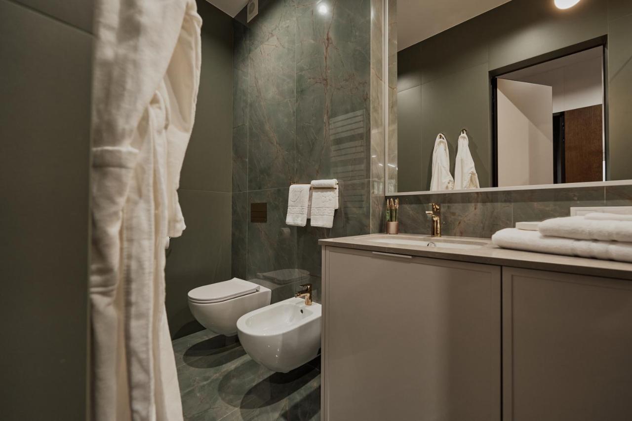 לבוב Kostjukowski Apartments Avalon מראה חיצוני תמונה